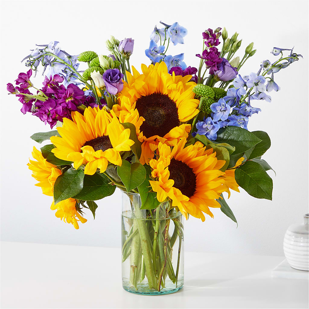 Catching Rays Bouquet – VACHA'S FOREST FLOWERS, Oak Forest IL