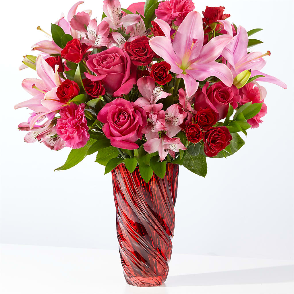 In Love Bouquet with Luxe Swirl Vase – VACHA'S FOREST FLOWERS, Oak Forest IL
