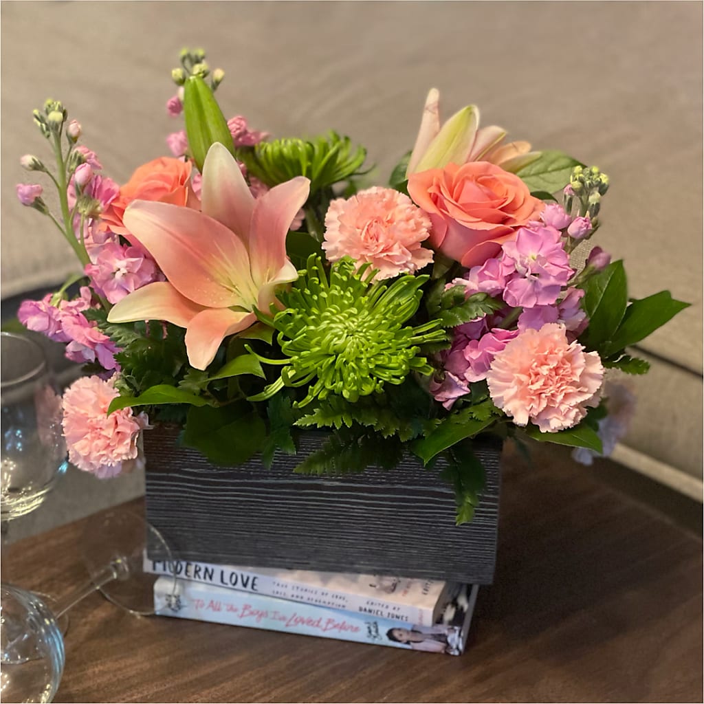 Beautiful Spirit Basket – VACHA'S FOREST FLOWERS, Oak Forest IL