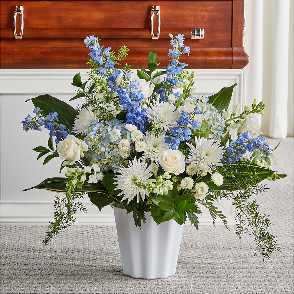 Everlasting Memories Floor Basket – VACHA'S FOREST FLOWERS, Oak Forest IL