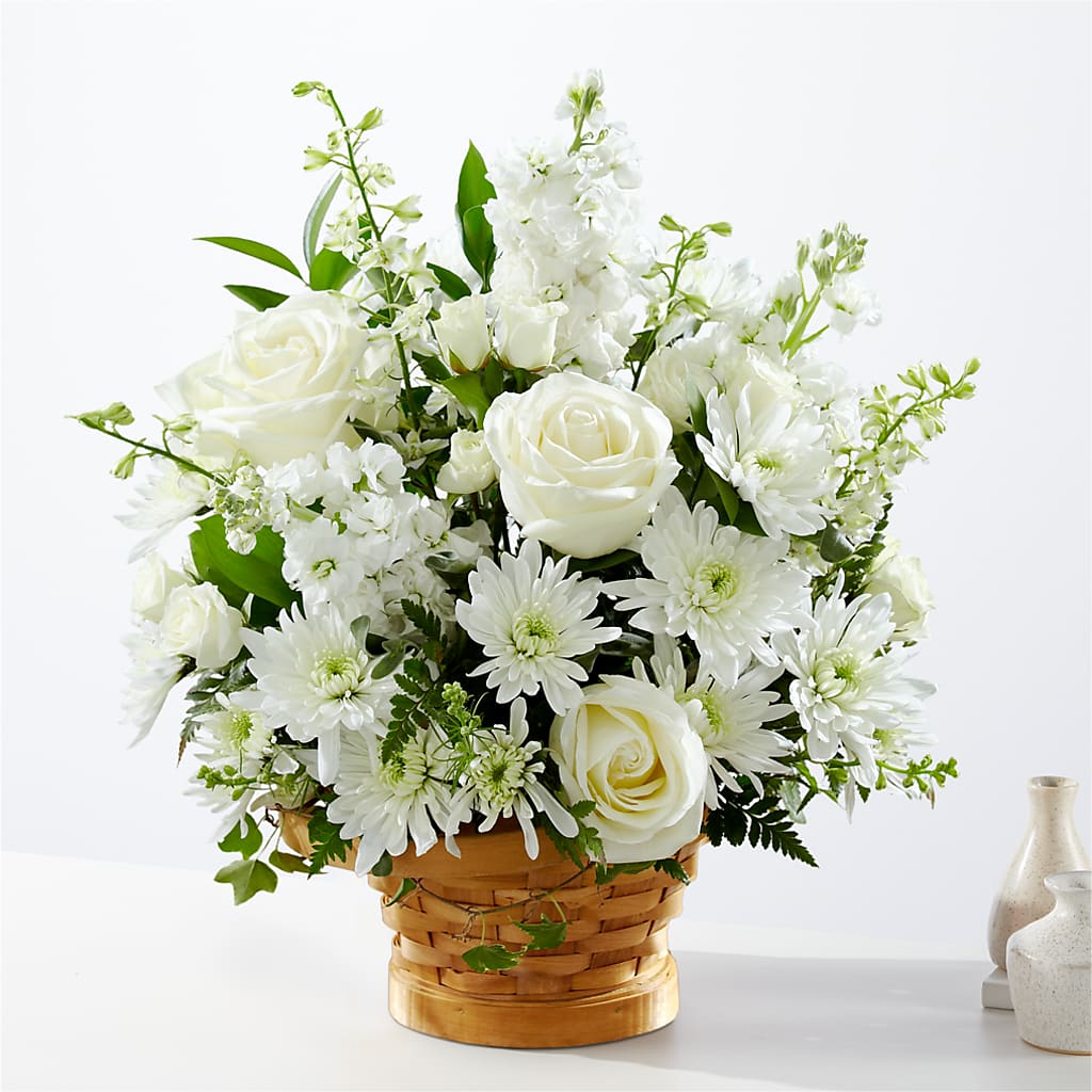 Heartfelt Condolences Arrangement – VACHA'S FOREST FLOWERS, Oak Forest IL