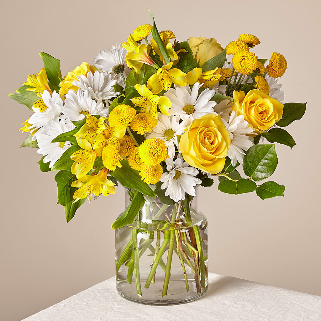 Sunny Sentiments Bouquet – VACHA'S FOREST FLOWERS, Oak Forest IL