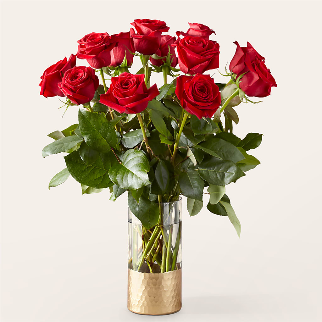 Classic Love Red Rose Bouquet – VACHA'S FOREST FLOWERS, Oak Forest IL