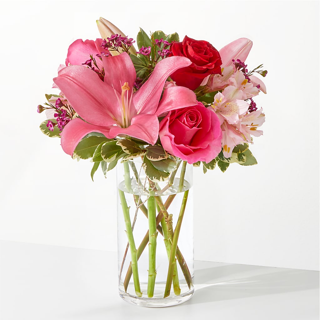 Lucky in Love Bouquet – VACHA'S FOREST FLOWERS, Oak Forest IL