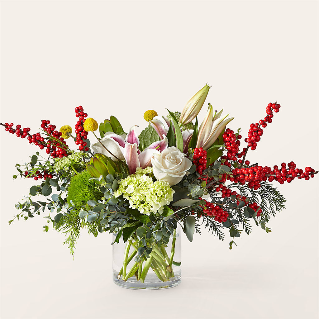 Berry & Bright Bouquet – VACHA'S FOREST FLOWERS, Oak Forest IL