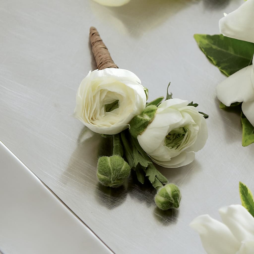 White Ranunculus Boutonniere – VACHA'S FOREST FLOWERS, Oak Forest IL