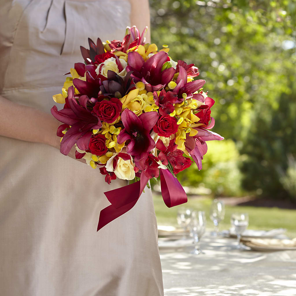 Sunningdale Bouquet – VACHA'S FOREST FLOWERS, Oak Forest IL