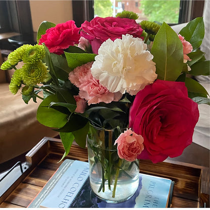 Sweet & Pretty Bouquet – VACHA'S FOREST FLOWERS, Oak Forest IL