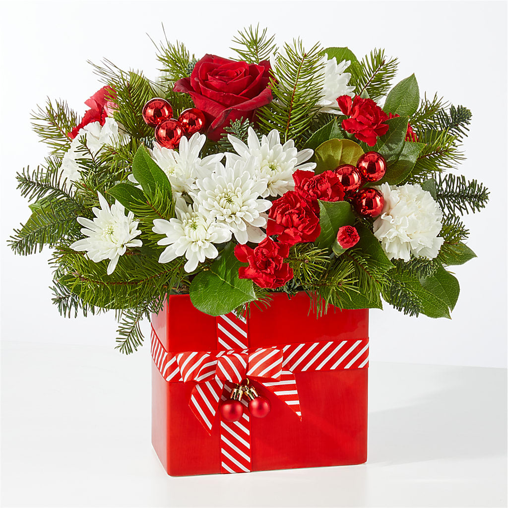 Presents Under the Tree Bouquet – VACHA'S FOREST FLOWERS, Oak Forest IL