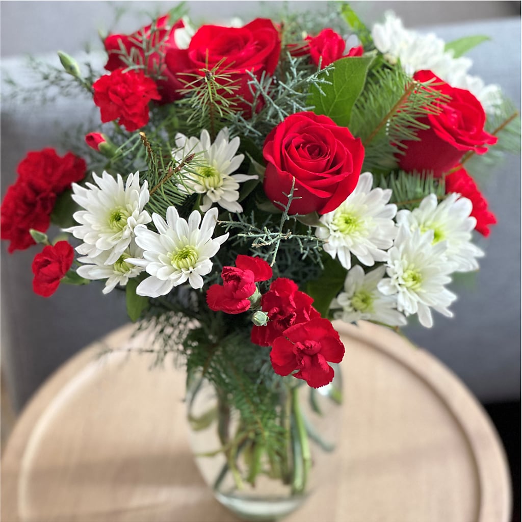 Seasonal Magic Bouquet – VACHA'S FOREST FLOWERS, Oak Forest IL