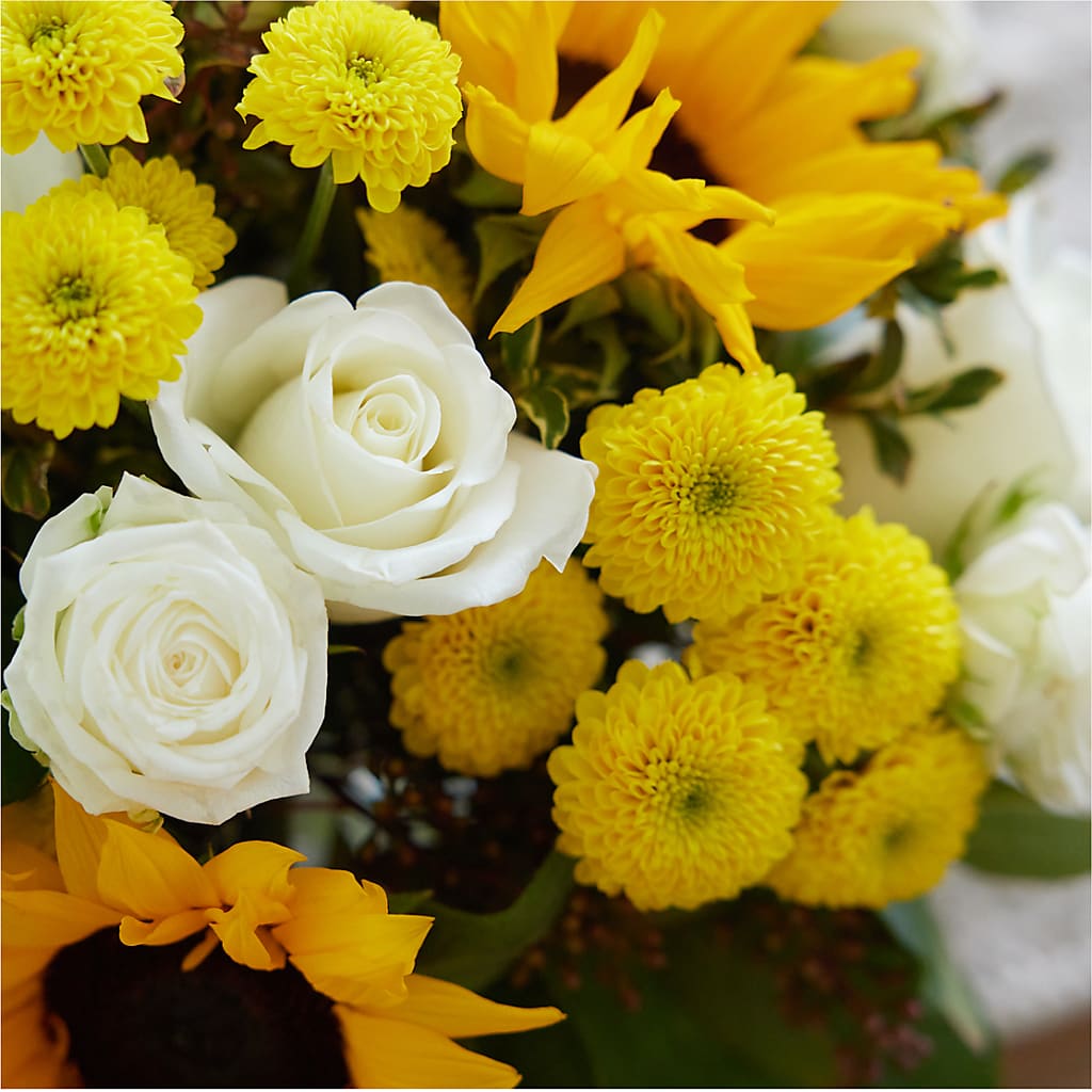 Luminous Morning Bouquet – VACHA'S FOREST FLOWERS, Oak Forest IL
