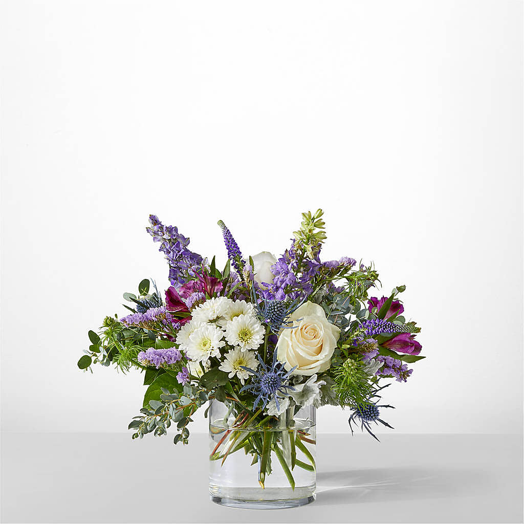 Shooting Star Bouquet – VACHA'S FOREST FLOWERS, Oak Forest IL