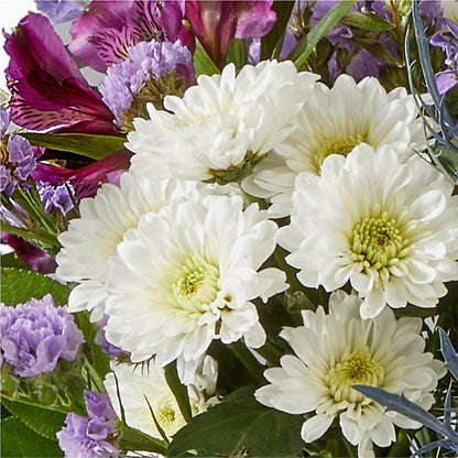 Shooting Star Bouquet – VACHA'S FOREST FLOWERS, Oak Forest IL