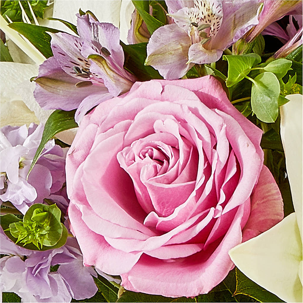 Daydreamer Bouquet – VACHA'S FOREST FLOWERS, Oak Forest IL