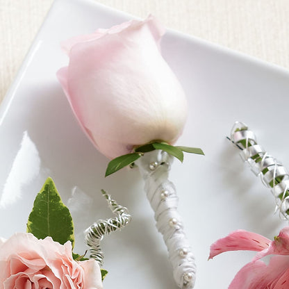 Pink Rose Boutonniere – VACHA'S FOREST FLOWERS, Oak Forest IL