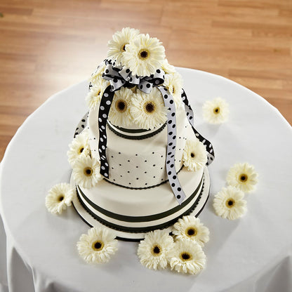 Simple Sophistication Cake Décor – VACHA'S FOREST FLOWERS, Oak Forest IL