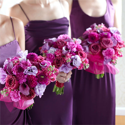 Bridesmaid's Garden Bouquet – VACHA'S FOREST FLOWERS, Oak Forest IL